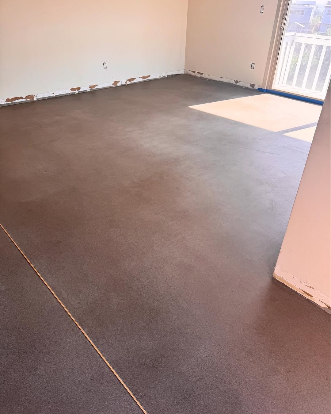 Polished concrete and epoxy commercial floor